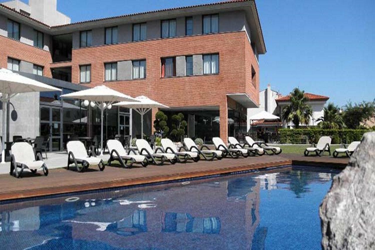 Crisol La Selva Hotel La Selva del Camp Luaran gambar